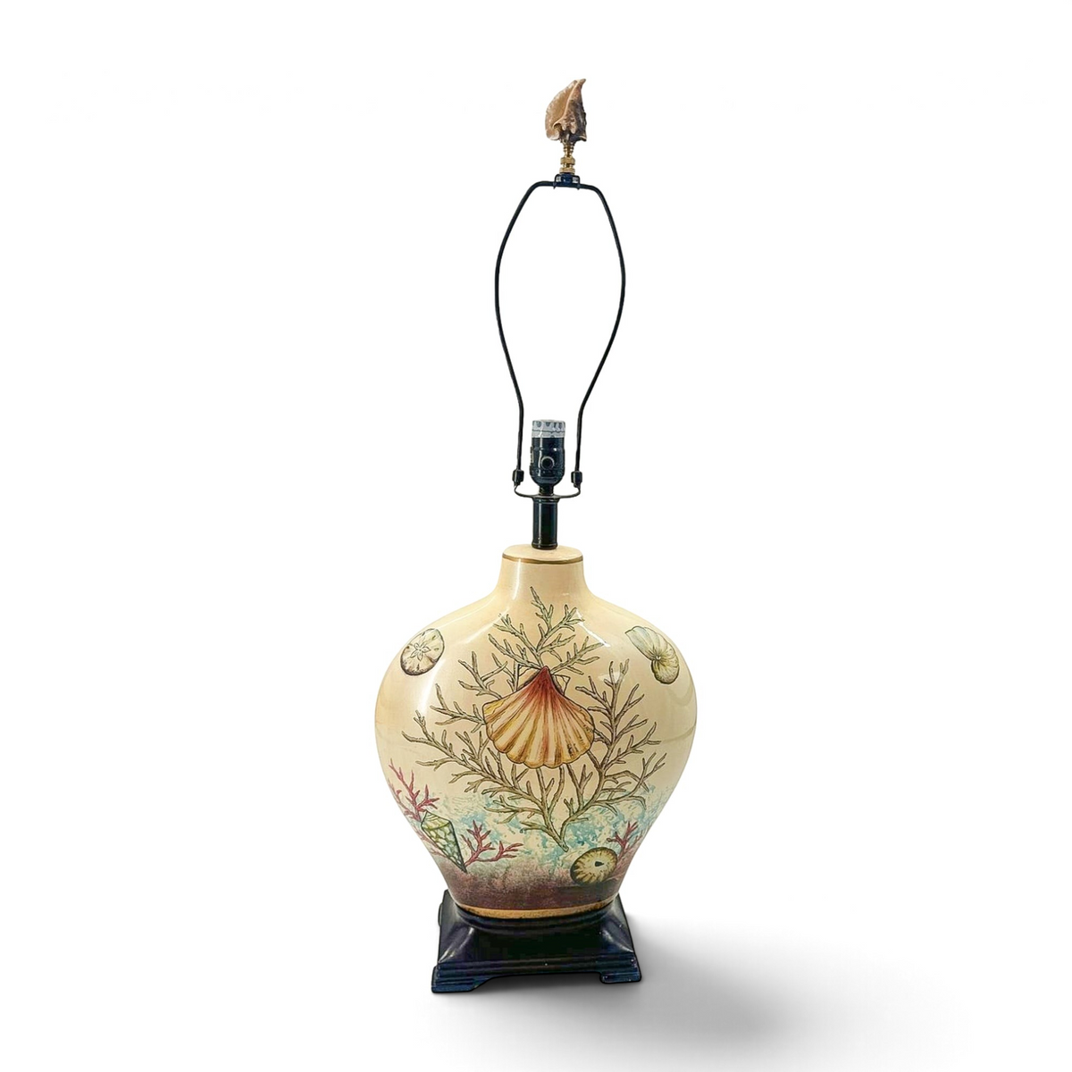 Vintage Seaside Shell Lamp