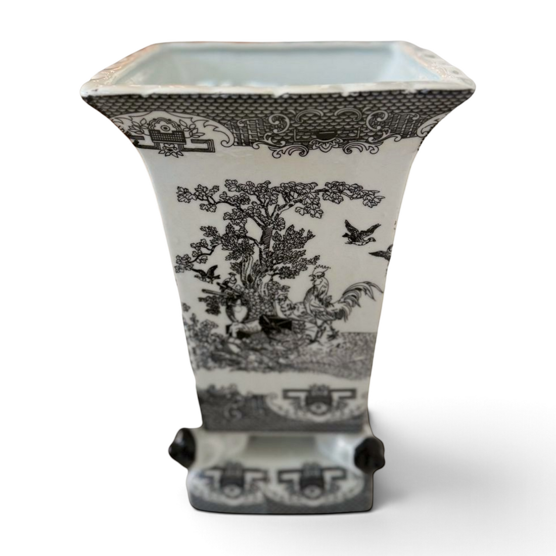 De Chang Tao Ci Black & White Orchid Vase