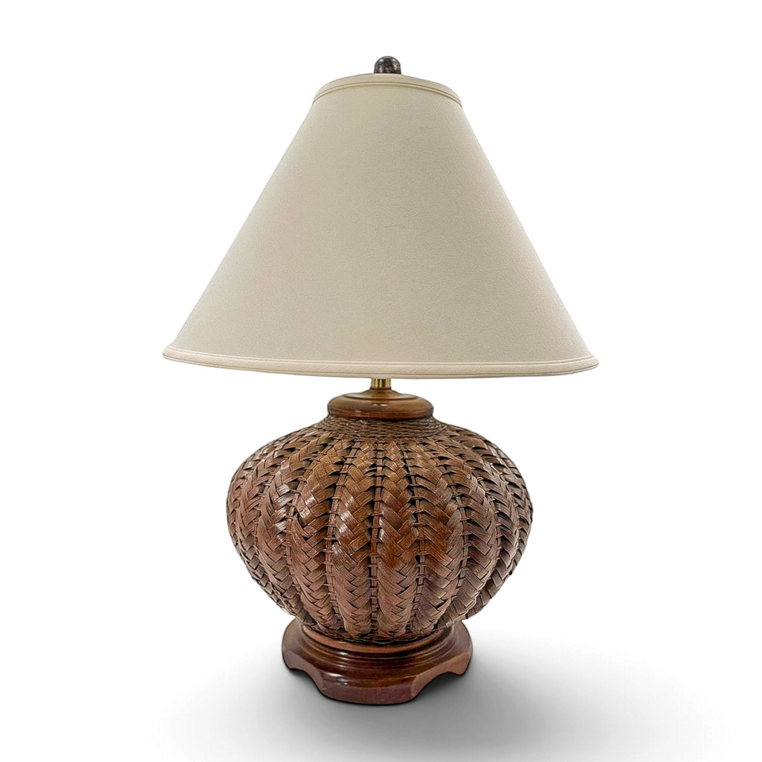 Vintage Woven Table Lamp